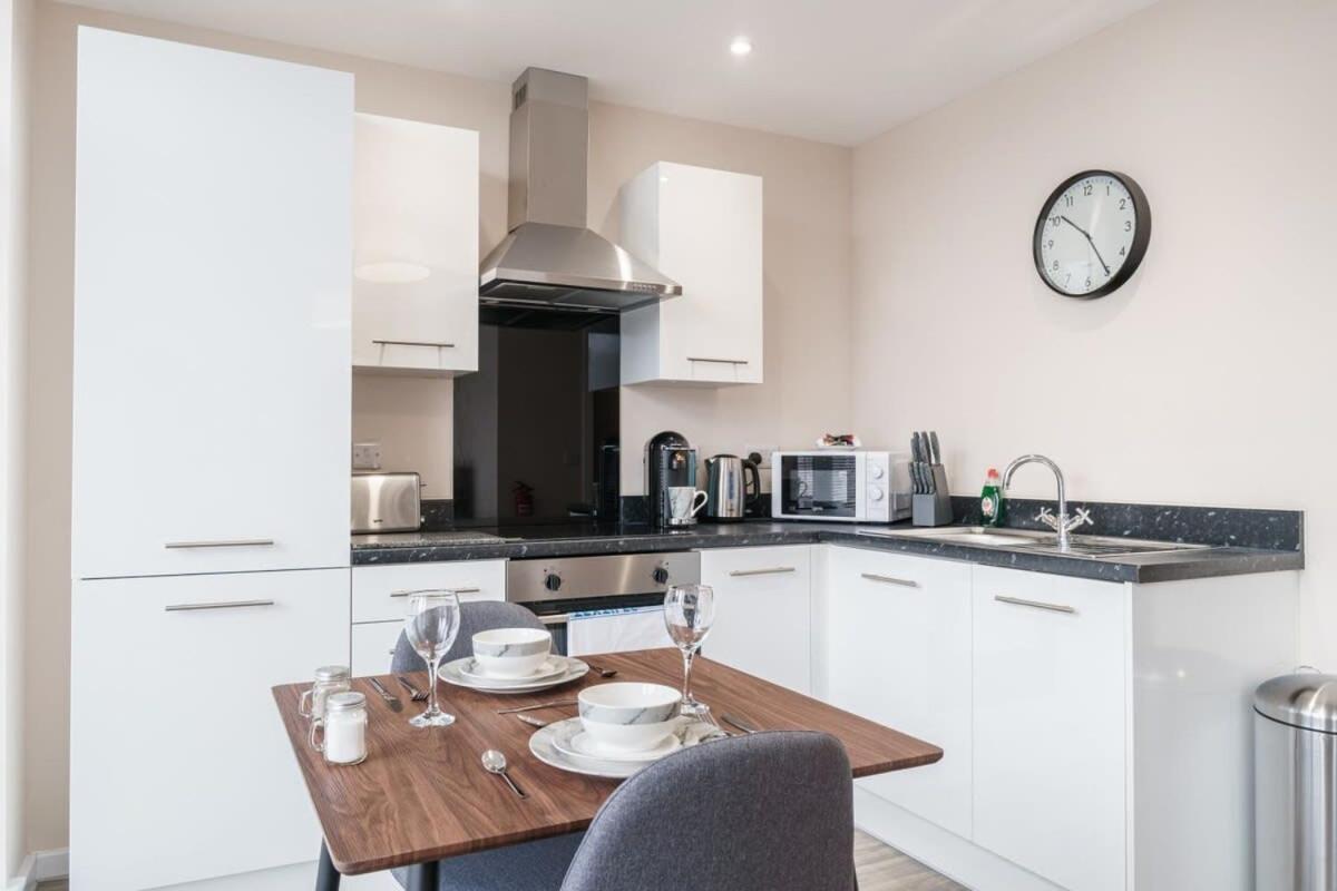 Bright 1 Bed Apartment Manchester - Sleeps 2 외부 사진