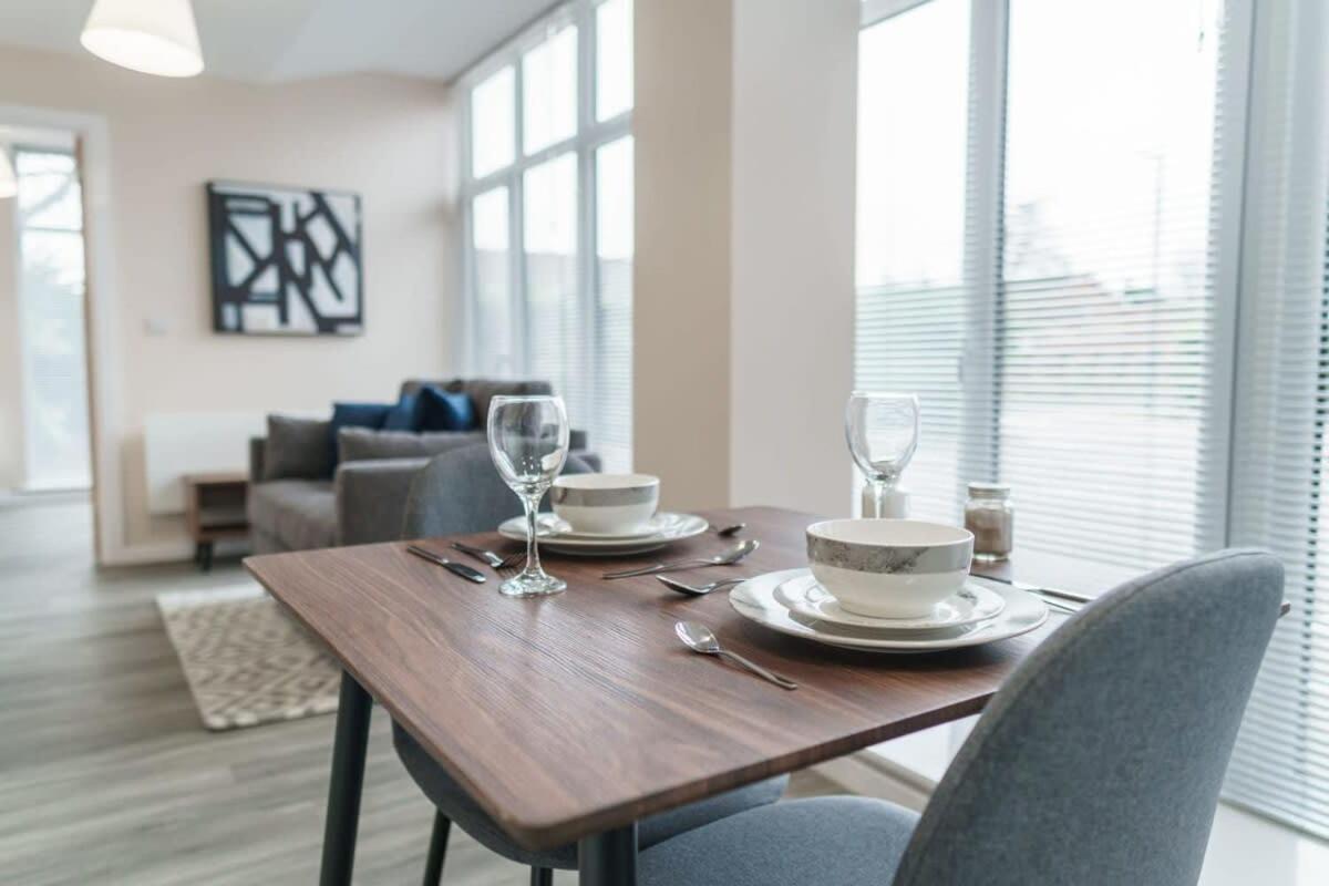 Bright 1 Bed Apartment Manchester - Sleeps 2 외부 사진